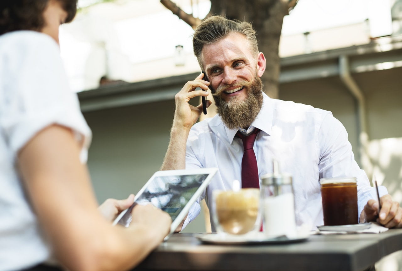 teleprospecting man on team